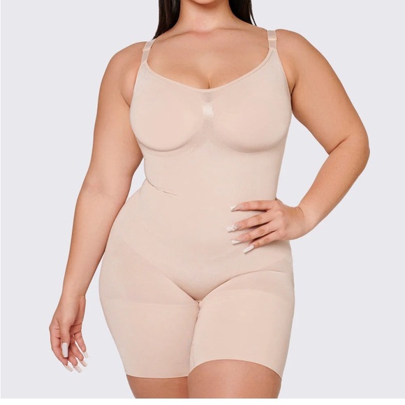 SEAMLESS SCULPT COMPRESSION BODYSUIT - Picture 3 of 6